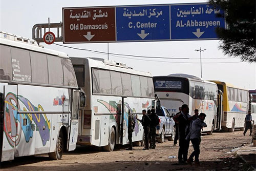 autobuses de evacuados Militares sirios frustran ataques contra autobuses de evacuados